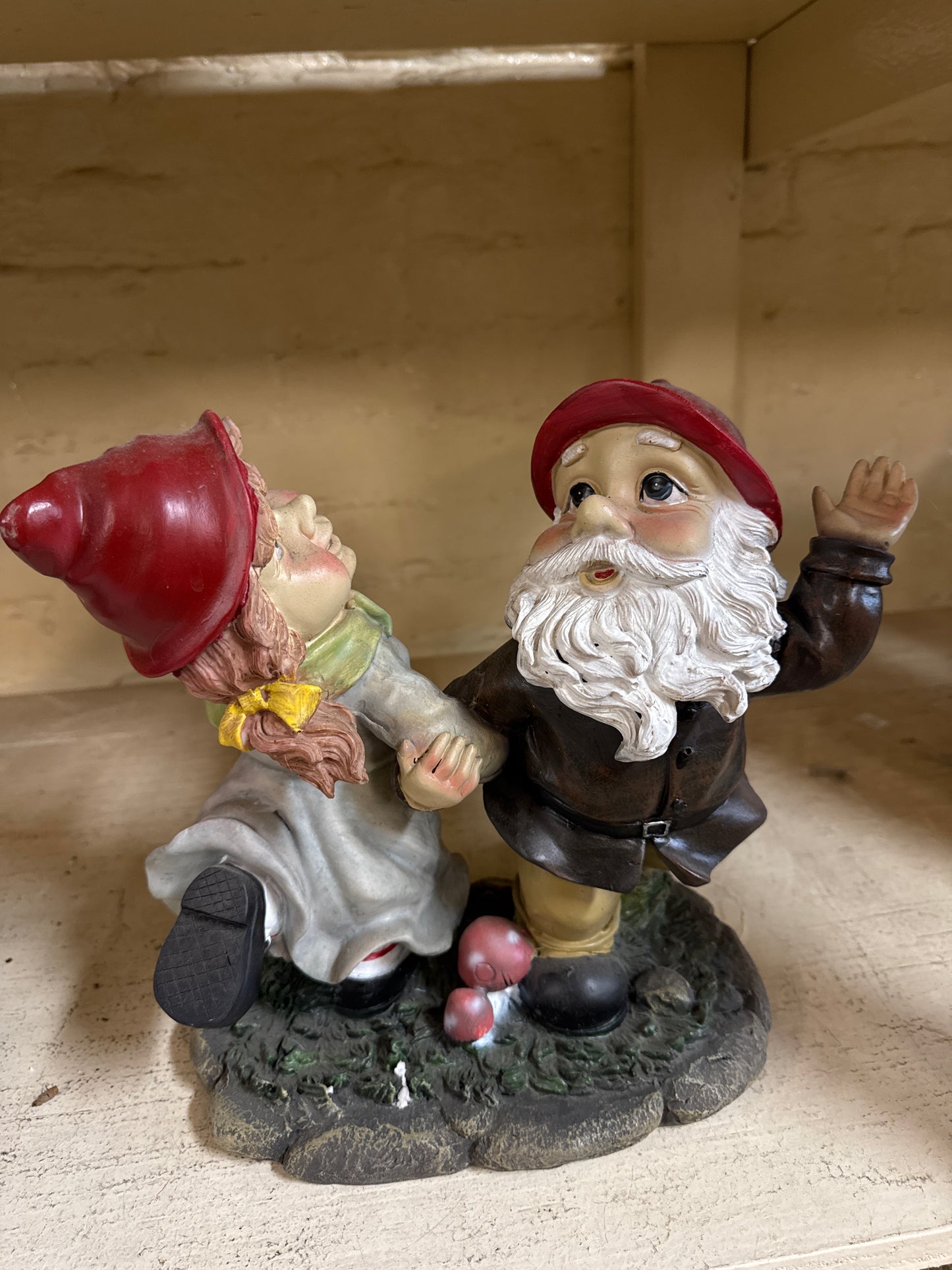 Gnome couple