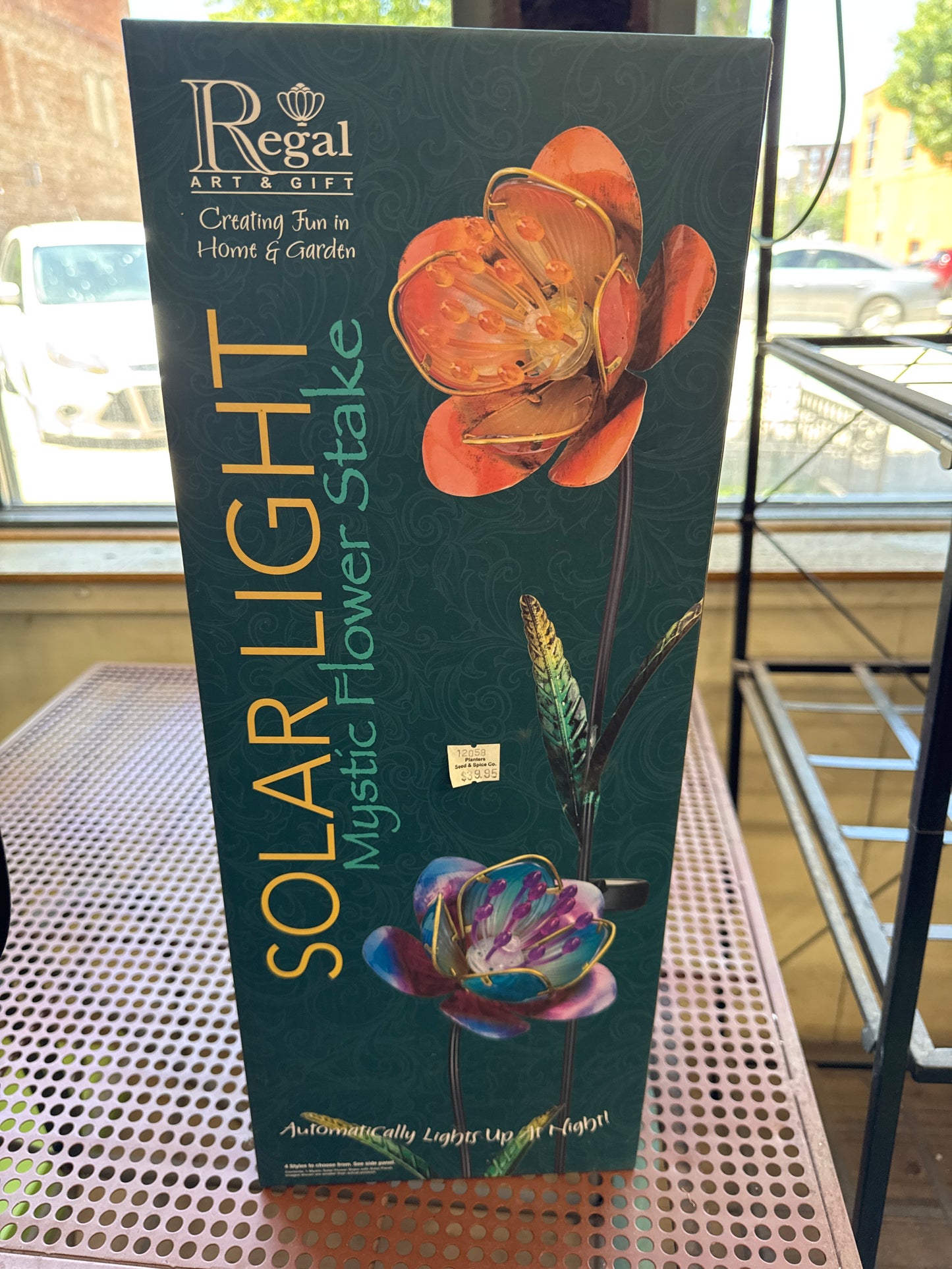Regal Mystic Solar Flower Stake - Pink